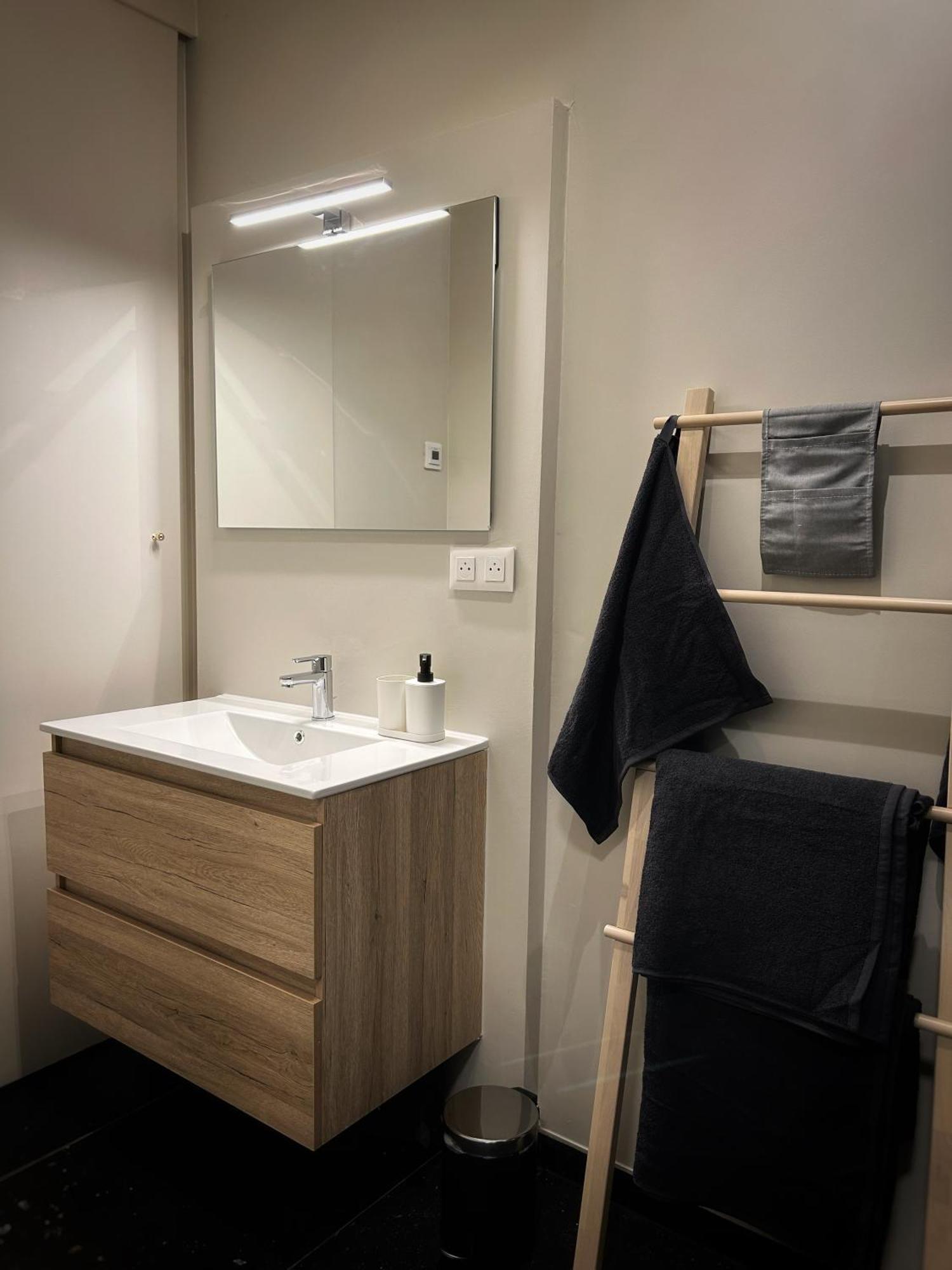 Suite Luxueuse Aux Guillemins Liège Dış mekan fotoğraf